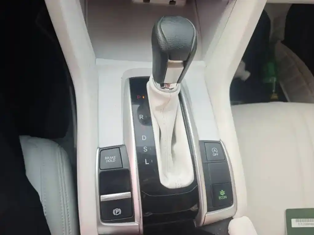 Фото 5 - Honda Civic