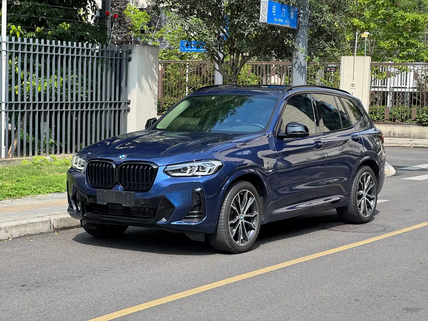 BMW X3 2022 xDrive30i Leading M Night Package