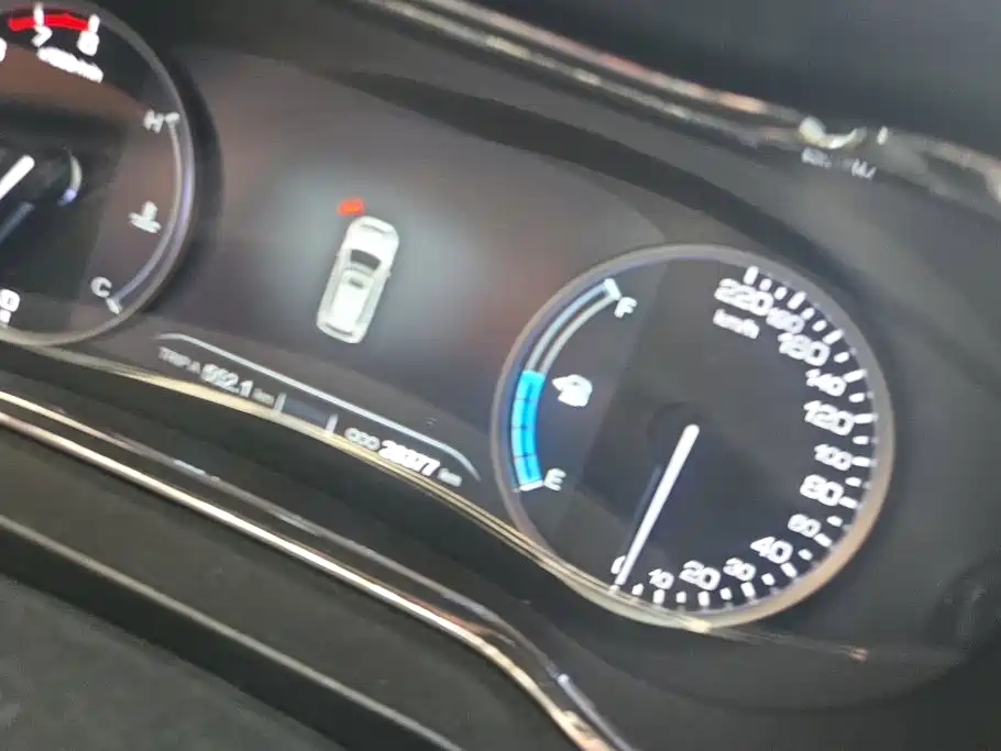 Photo 14 - Changan CS75