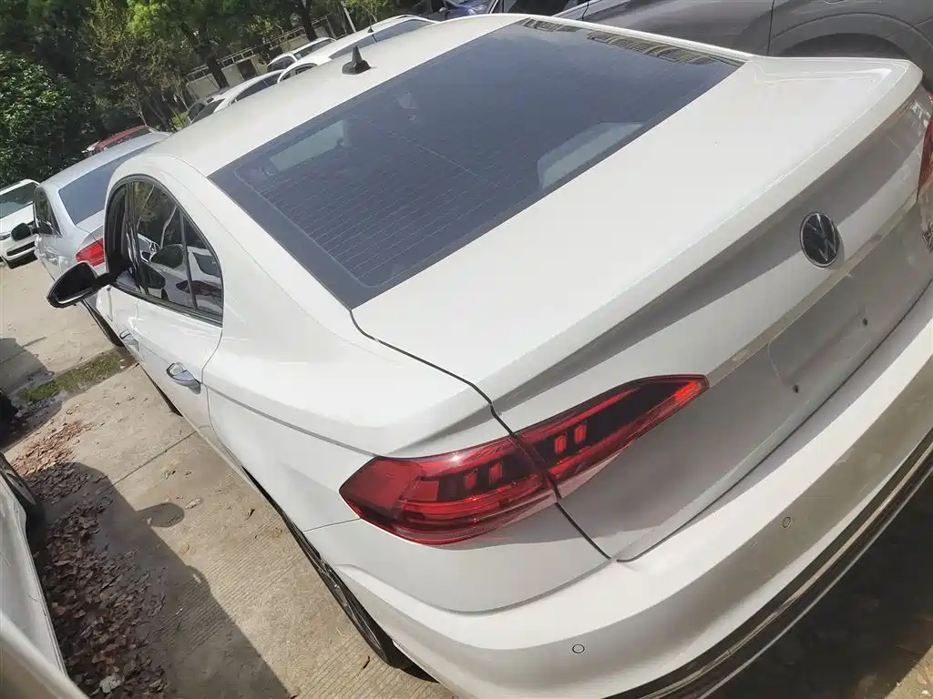 Volkswagen Bora 2023 300TSI DSG Premium Edition фото 23