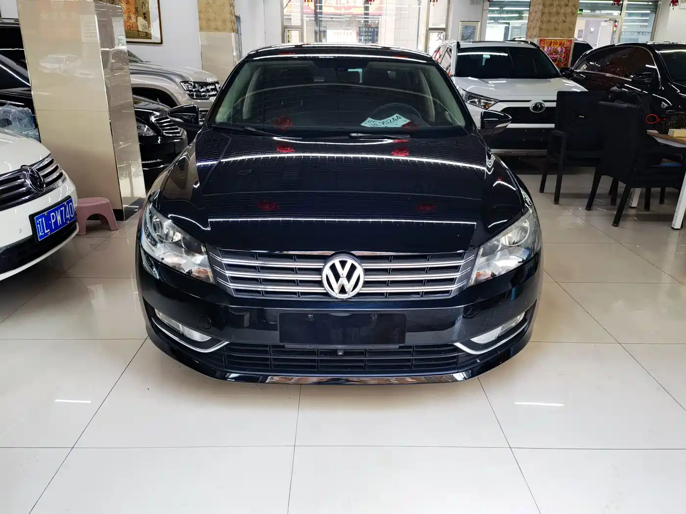 Фото 2 - Volkswagen Passat