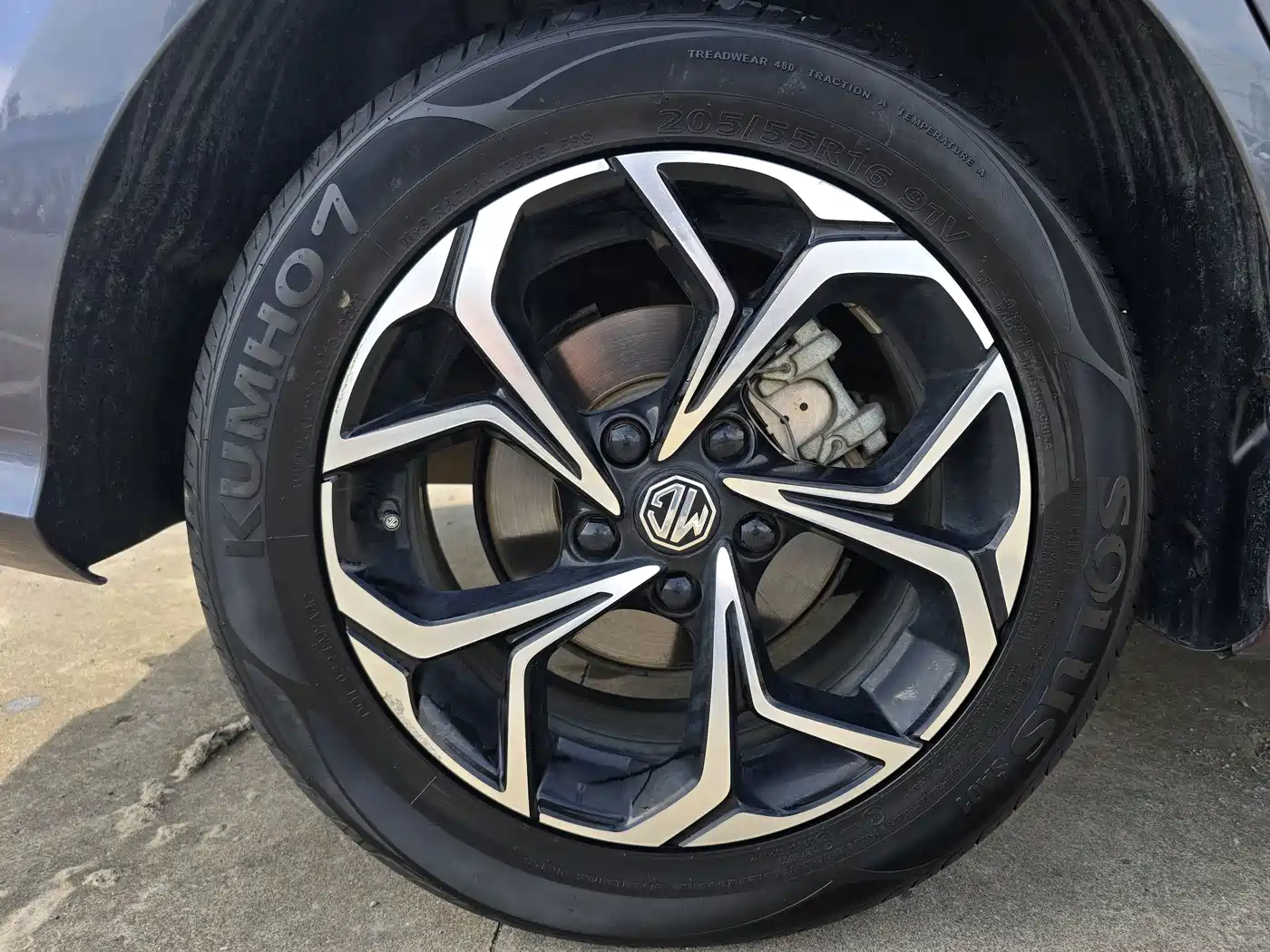 Фото 9 - MG MG5