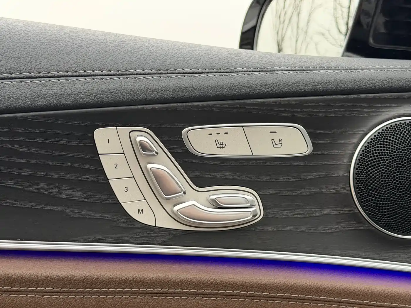Mercedes-Benz E-Class 2020 E 300 L Sport Fashion Model фото 10