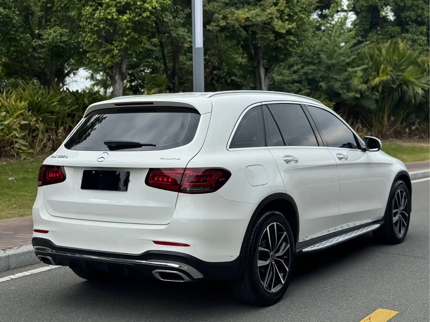 Mercedes-Benz GLC 2020 Facelift GLC 300 L 4MATIC Dynamic фото 14