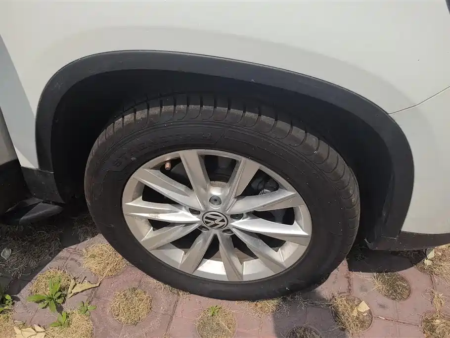 Volkswagen Tiguan 2016 280TSI Automatic 2WD Silk Road Fashion Edition фото 6