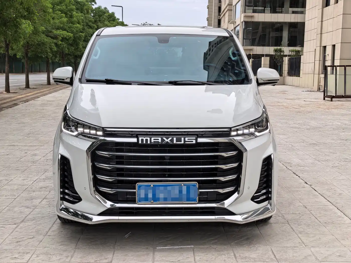 SAIC Maxus Maxus G20 2021 PLUS 2.0T Gasoline Automatic Luxury Edition фото 2