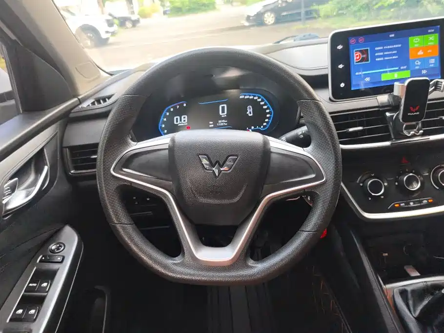 Wuling Motors Wuling Hongguang S3 2020 2019 Auto-Clutch Version 1.5L Manual Comfort China V