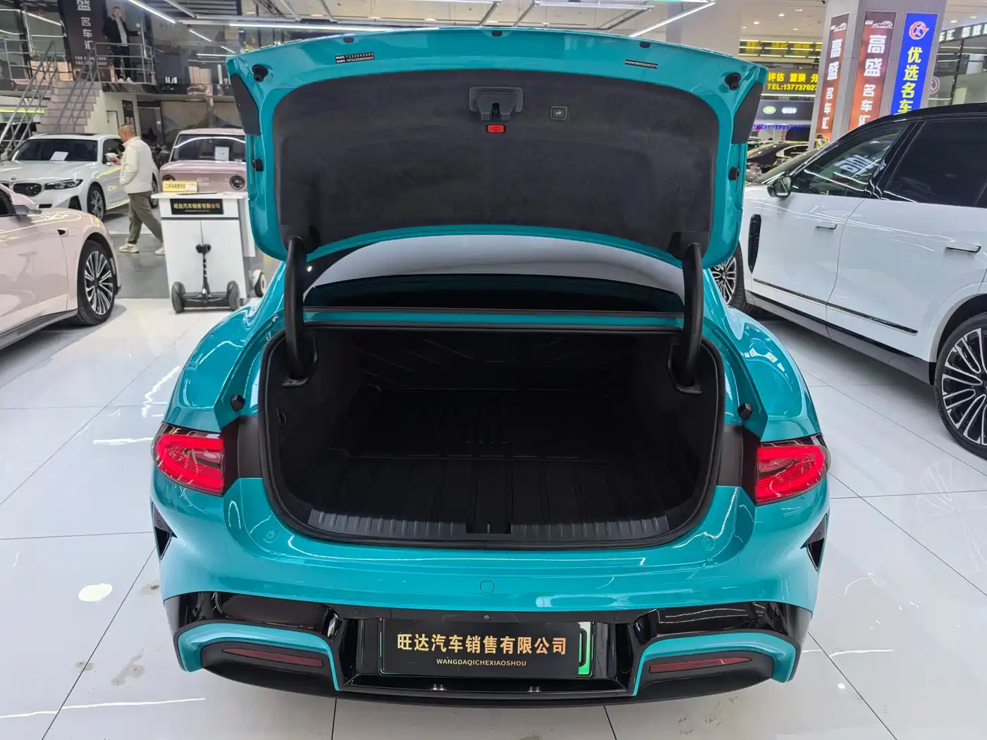 XIAOMI CAR XIAOMI SU7