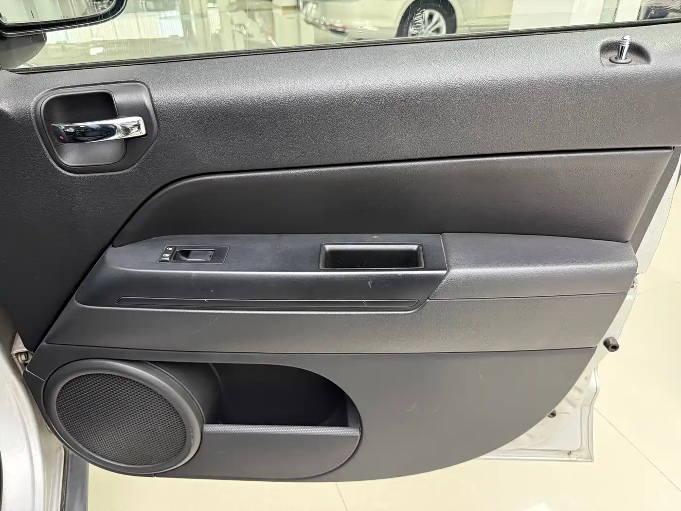 Фото 17 - Jeep Compass (Import)