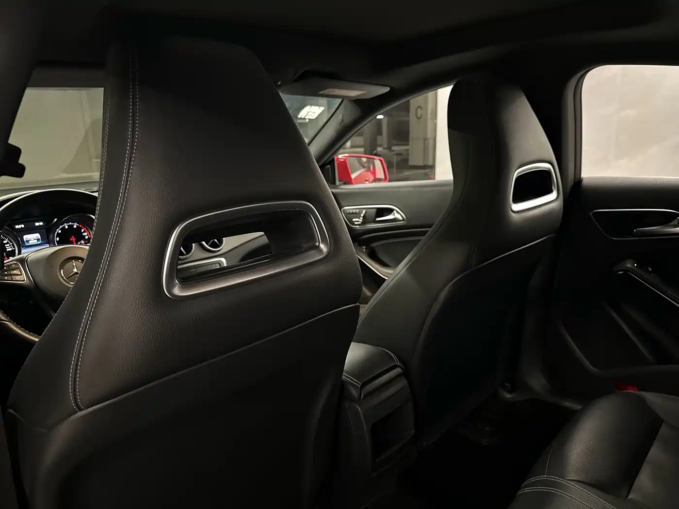 Mercedes-Benz CLA (Import) 2018 CLA 200 Fashion Edition фото 16