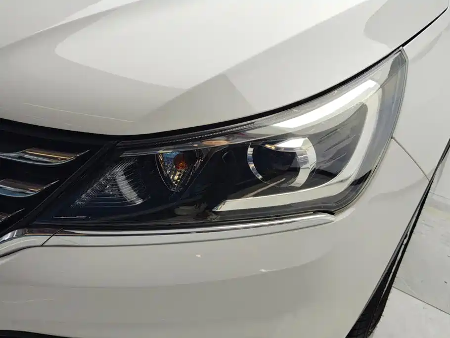 Baojun 310 2017 2017 1.5L Manual Luxury