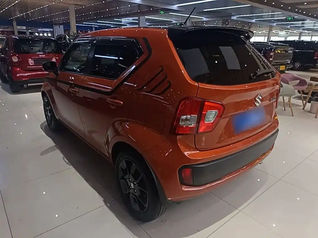 Фото 5 - Suzuki Ignis