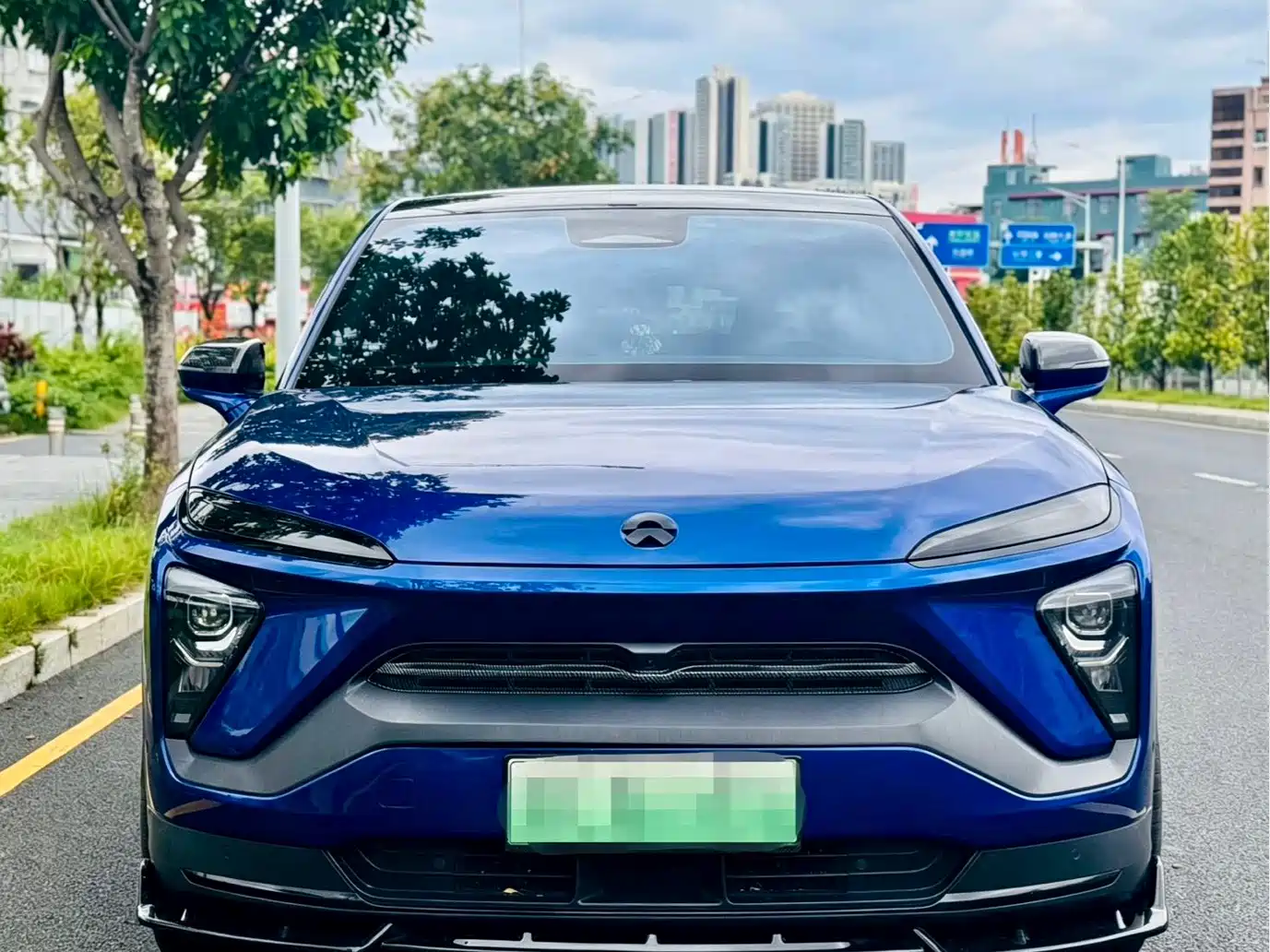 Фото 2 - NIO EC6