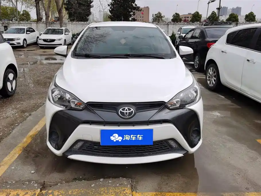 TOYOTA YARIS L ZHIXUAN