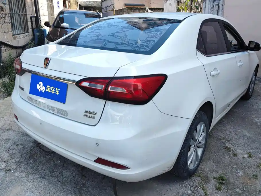 Roewe 360 2018 2018 PLUS 1.5L Automatic Luxury Edition