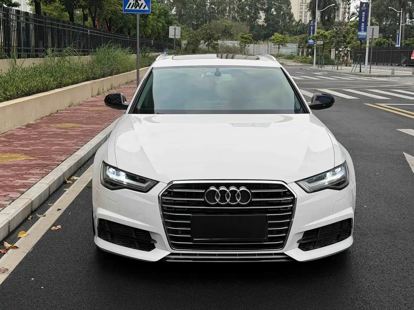 Audi A6 (Import) 2017 Avant 35 TFSI Fashion фото 2