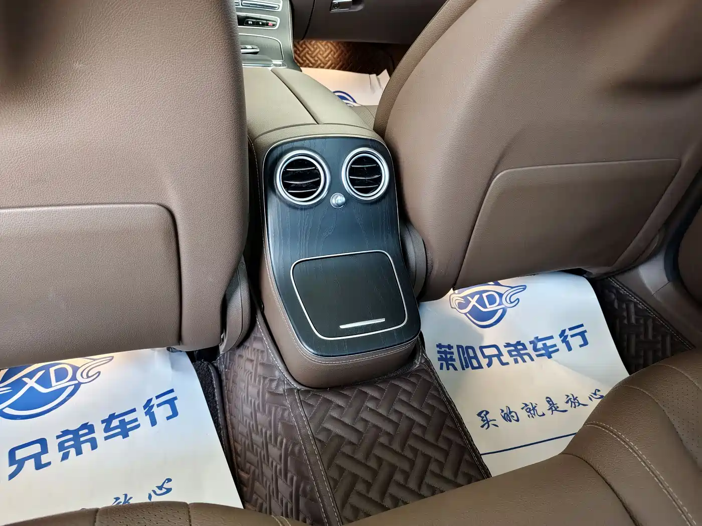 Mercedes-Benz E-Class 2023 E 300 L Luxury фото 11
