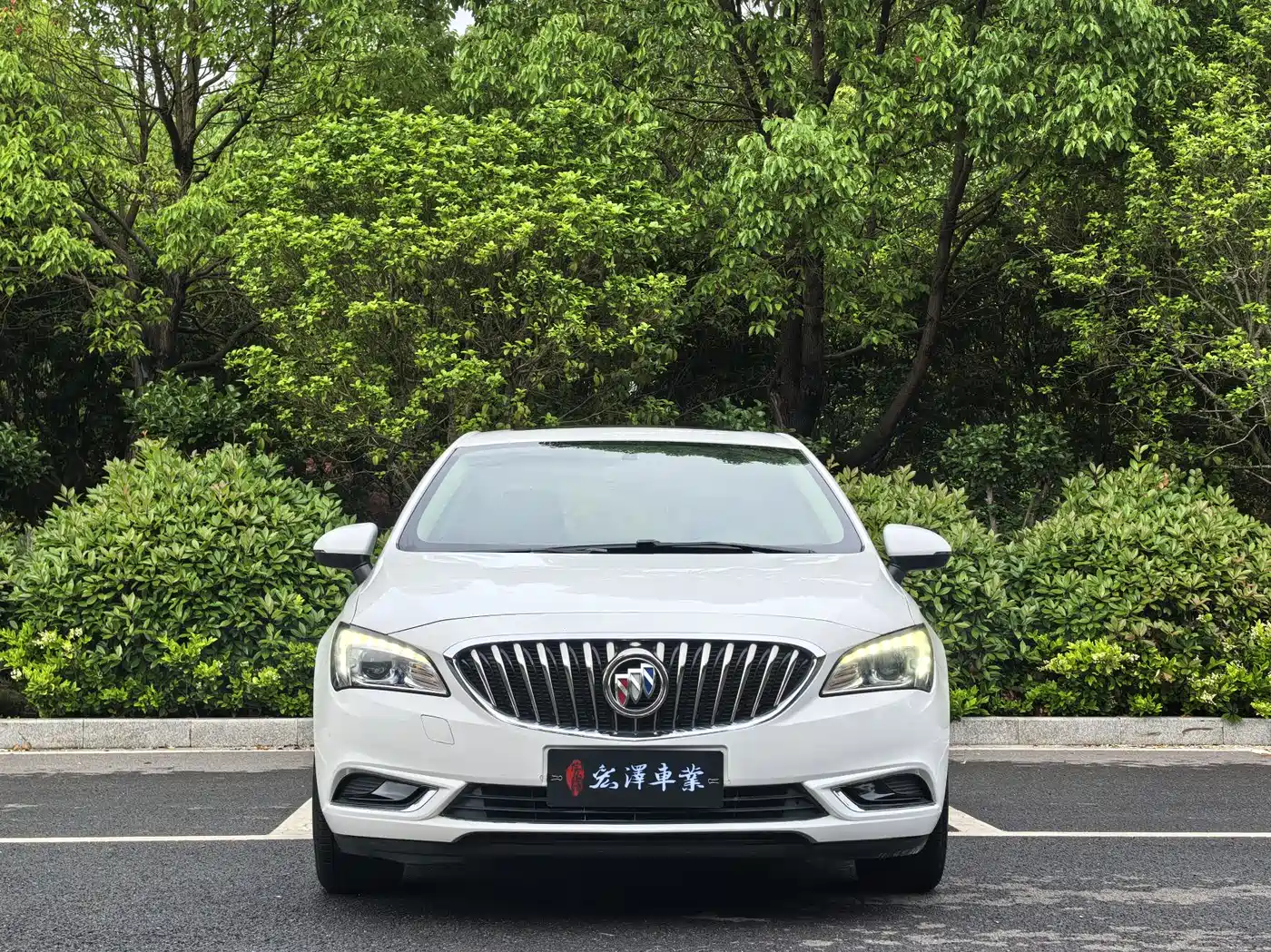Buick Verano 2017 Sedan 15S Automatic Leading фото 2