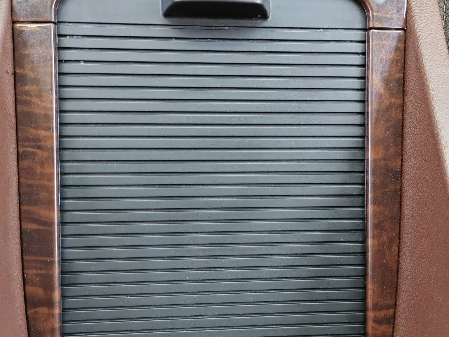 Фото 45 - Buick Enclave