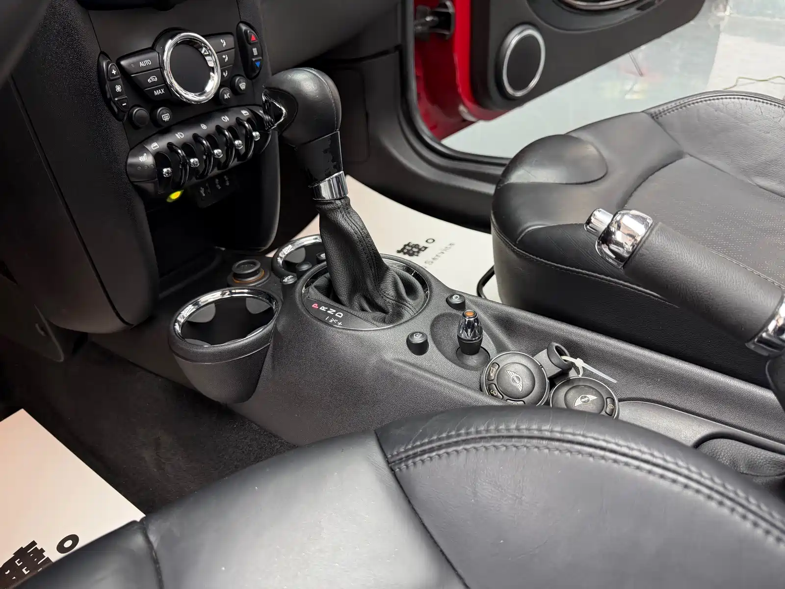 Фото 9 - MINI ROADSTER