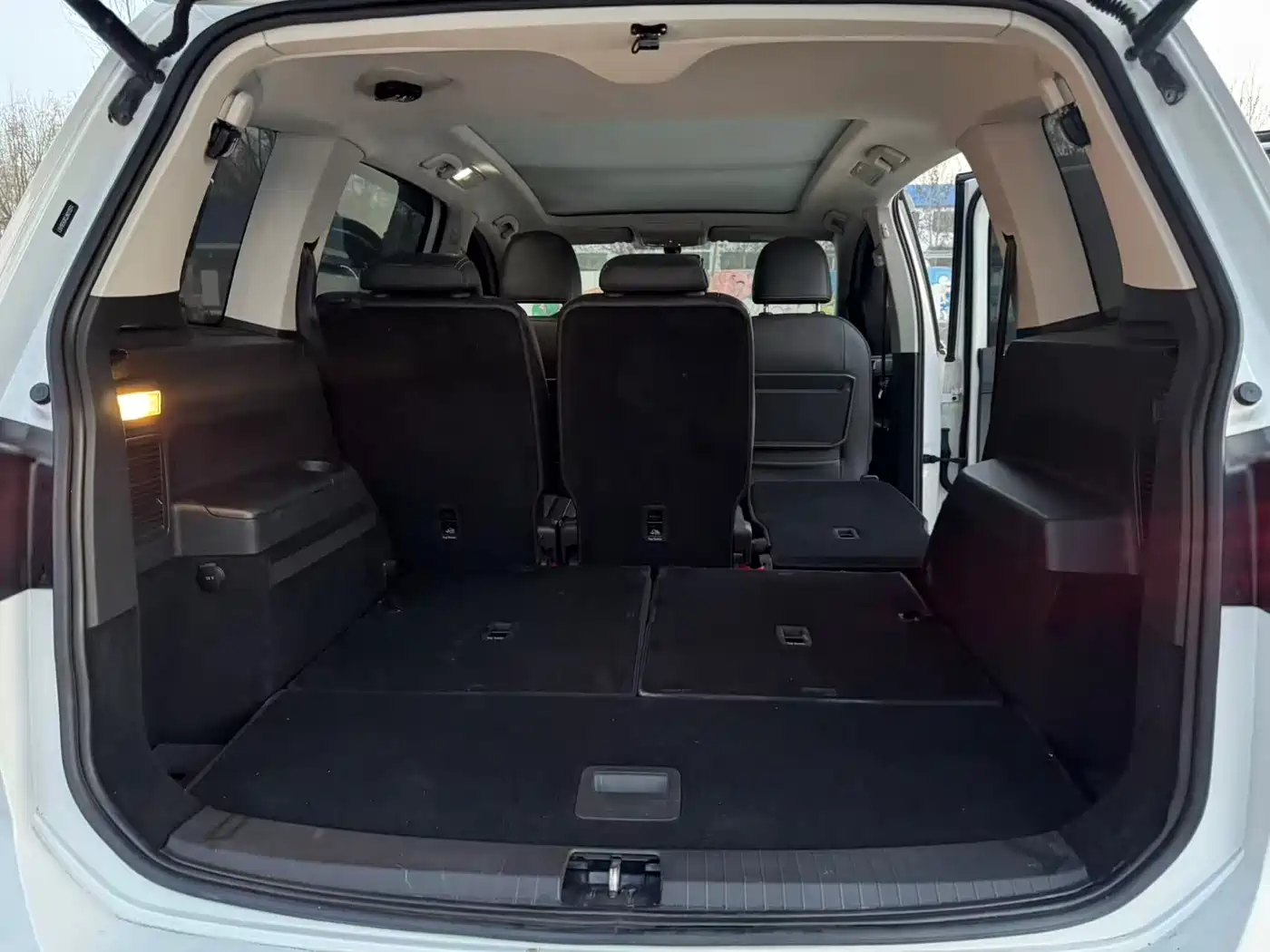 Volkswagen Touran 2018 Touran L 280TSI DSG Elegance 7-seater фото 14