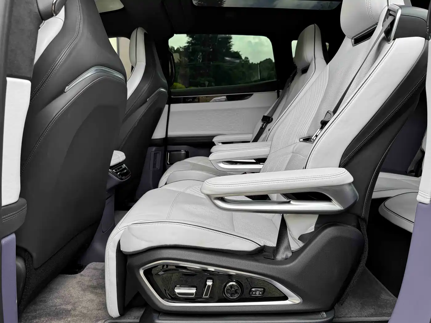 HiPhi X 2022 2021 Flagship Edition 6-Seater