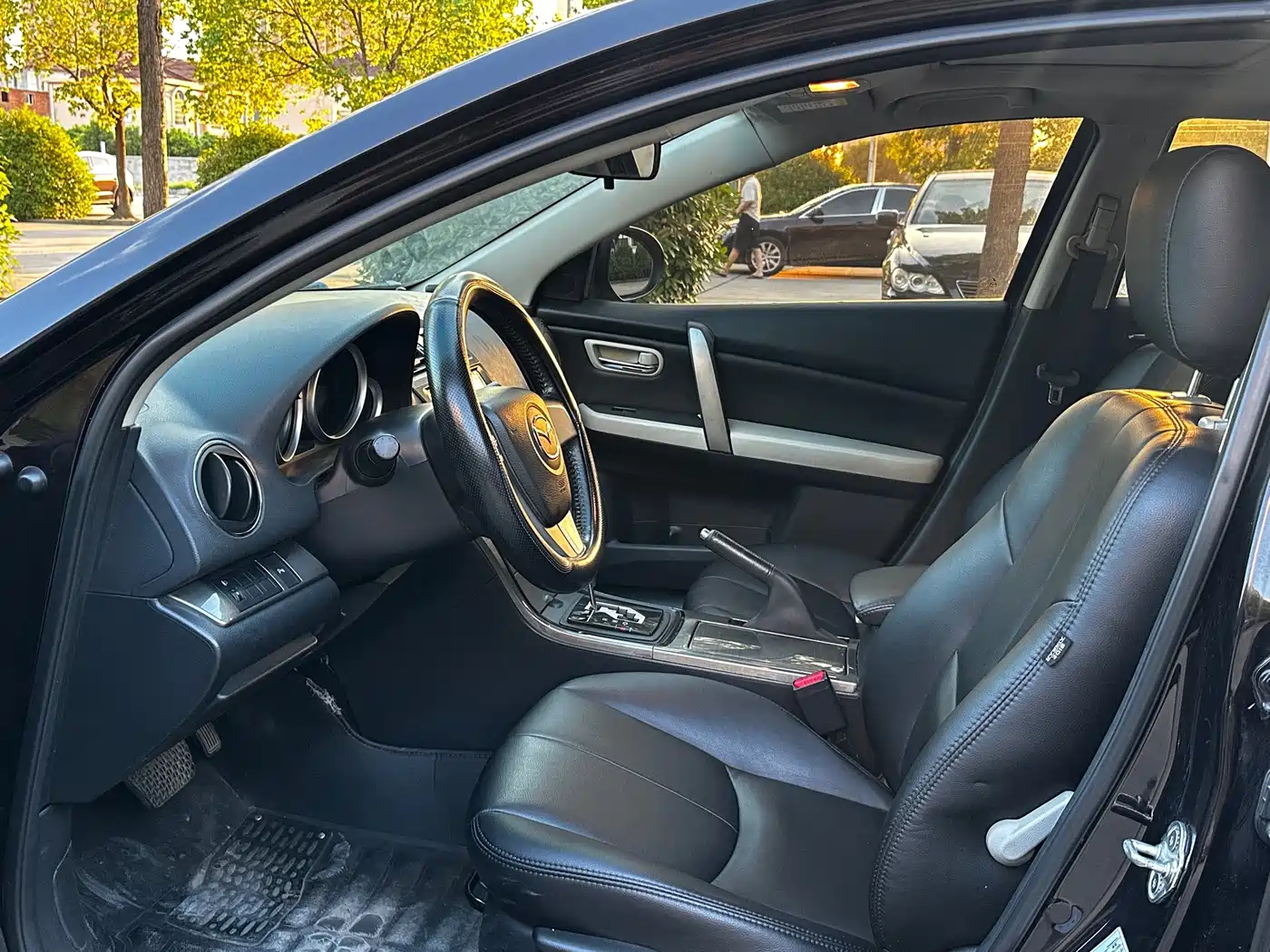 Mazda Ruiyi 2013 2012 2.0L Automatic Elite Edition