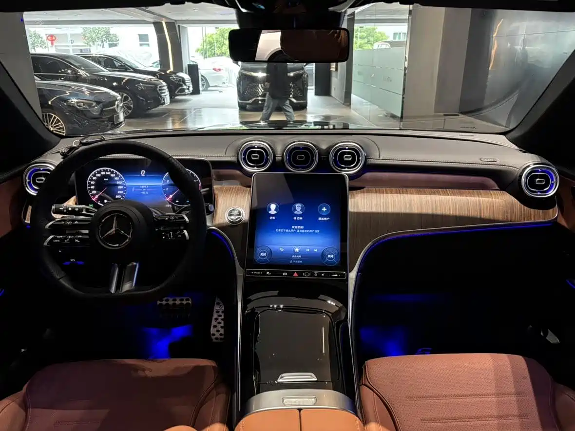 Mercedes-Benz GLC 2024 GLC 300 L 4MATIC Dynamic 5-seater фото 10