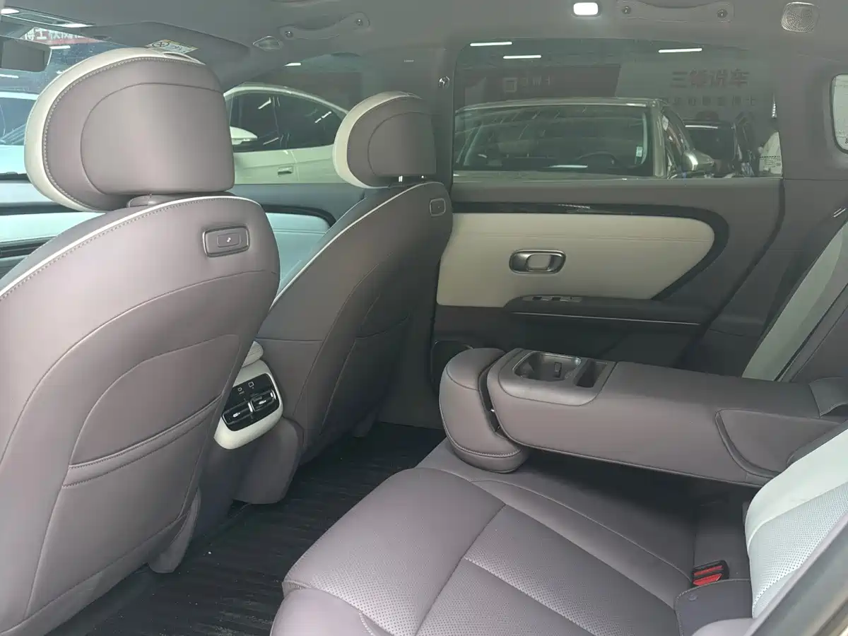 Фото 3 - Changan Qiyuan A06