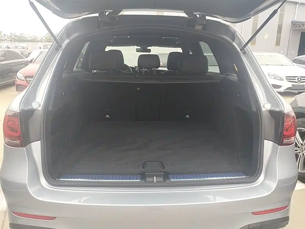 Mercedes-Benz GLC 2022 GLC 300 L 4MATIC Dynamic Collector's Edition фото 18