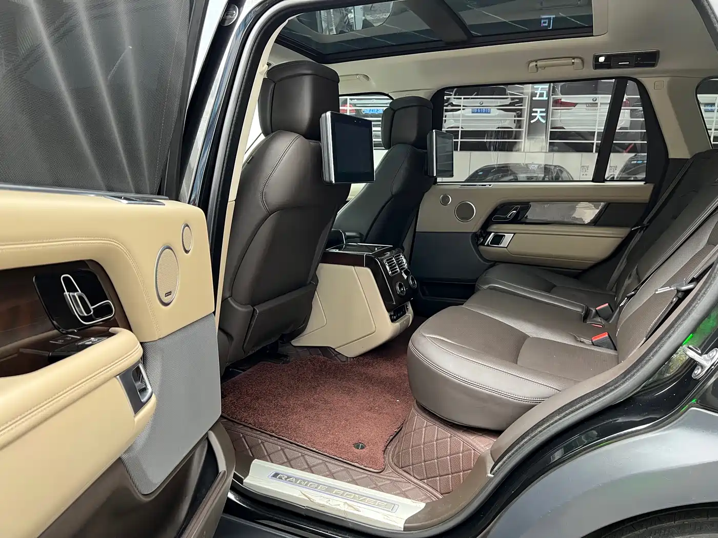 LAND ROVER RANGE ROVER