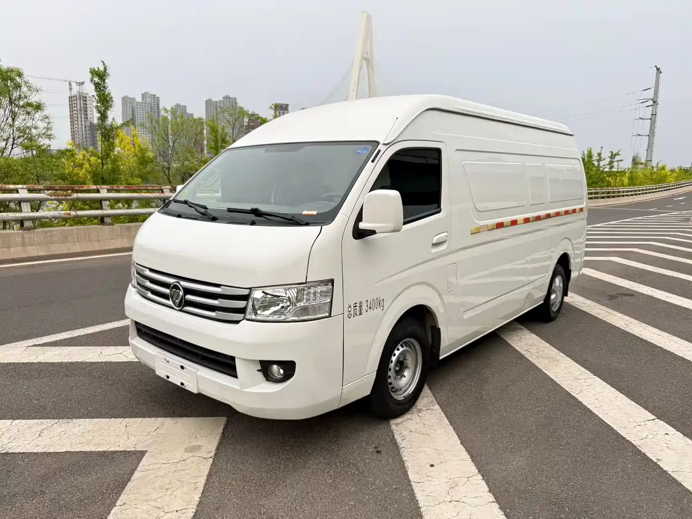 Foton Fengjing G9 2021 2.4L Gasoline Commercial Version Long Wheelbase High Roof 2-Seater Van 4K22D4M