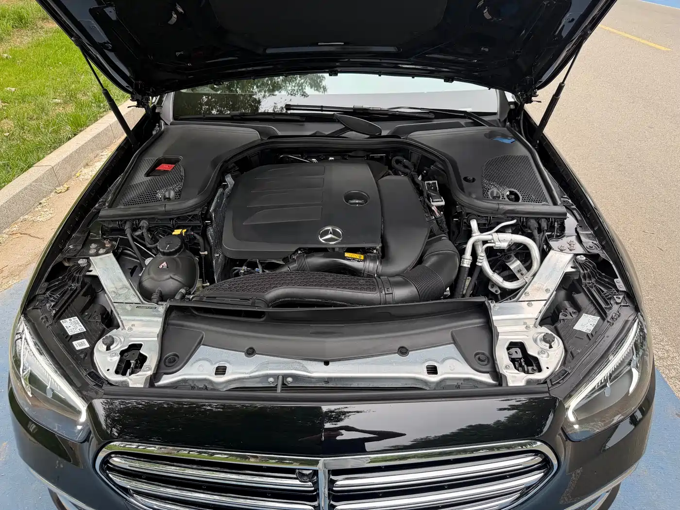Mercedes-Benz E-Class 2023 E 300 L Fashion фото 18