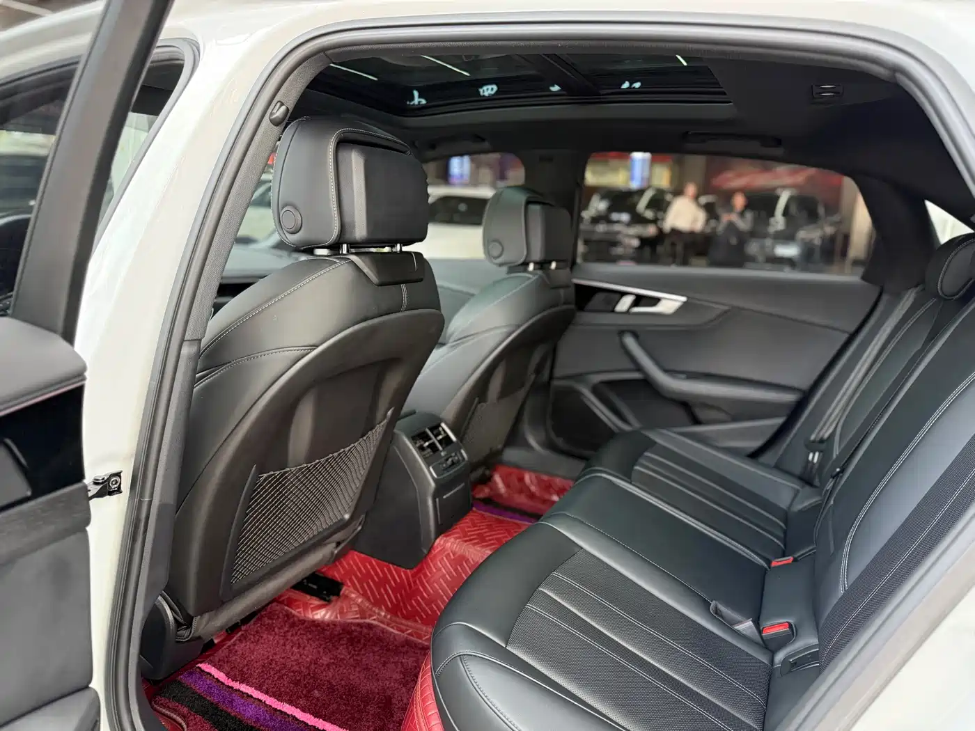 Audi A4L 2024 40 TFSI Luxury Dynamic фото 5