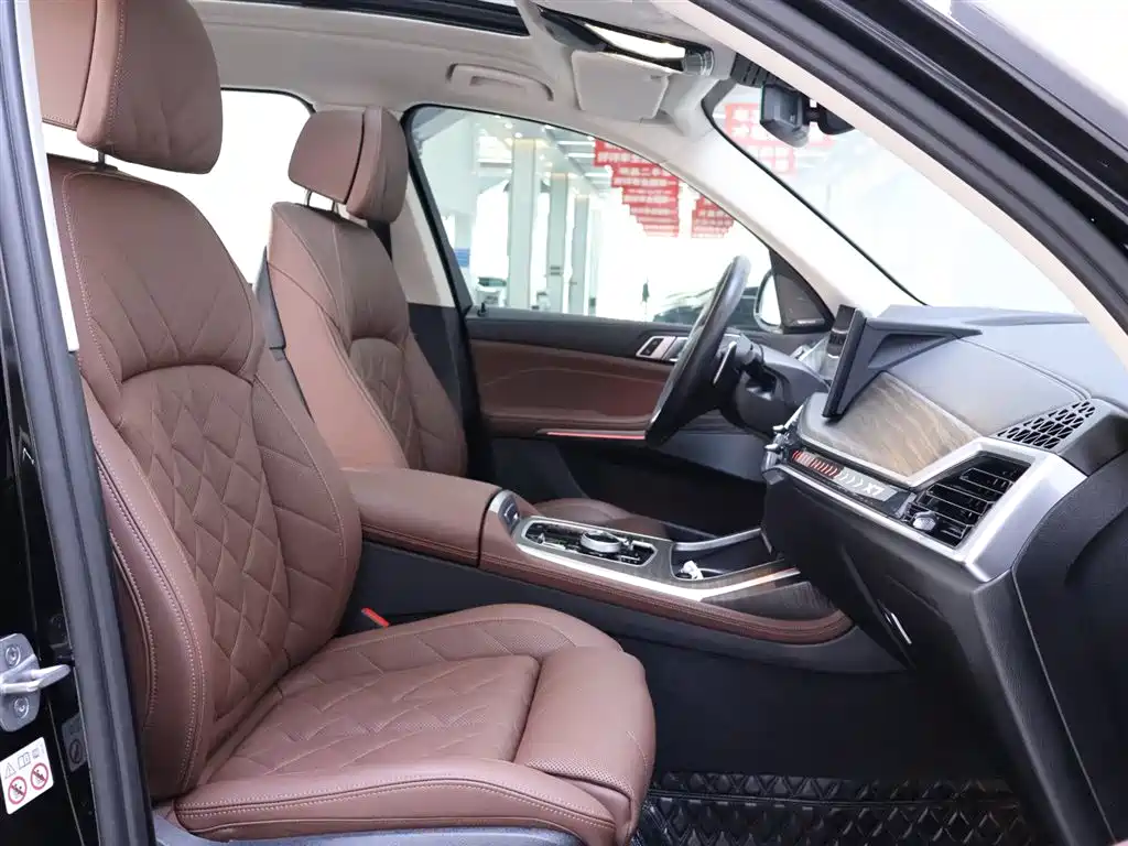 BMW X7 2023 xDrive40i Leading Luxury Package фото 20
