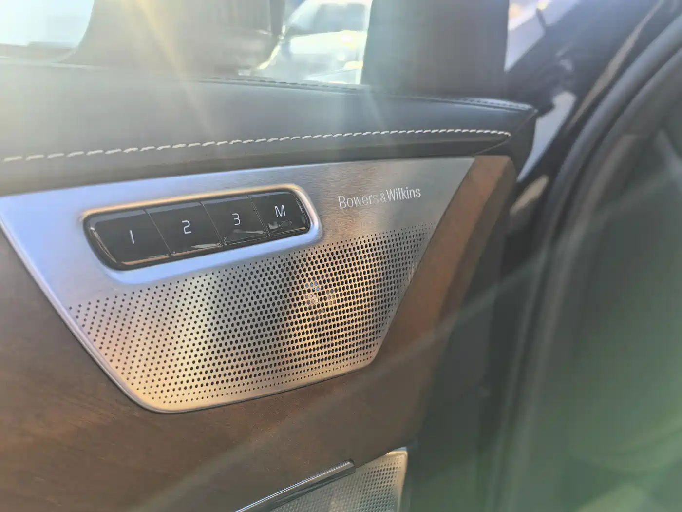 Volvo XC90 Plug-in Hybrid 2018 2017 T8 Twin Engine Excellence 7-seater
