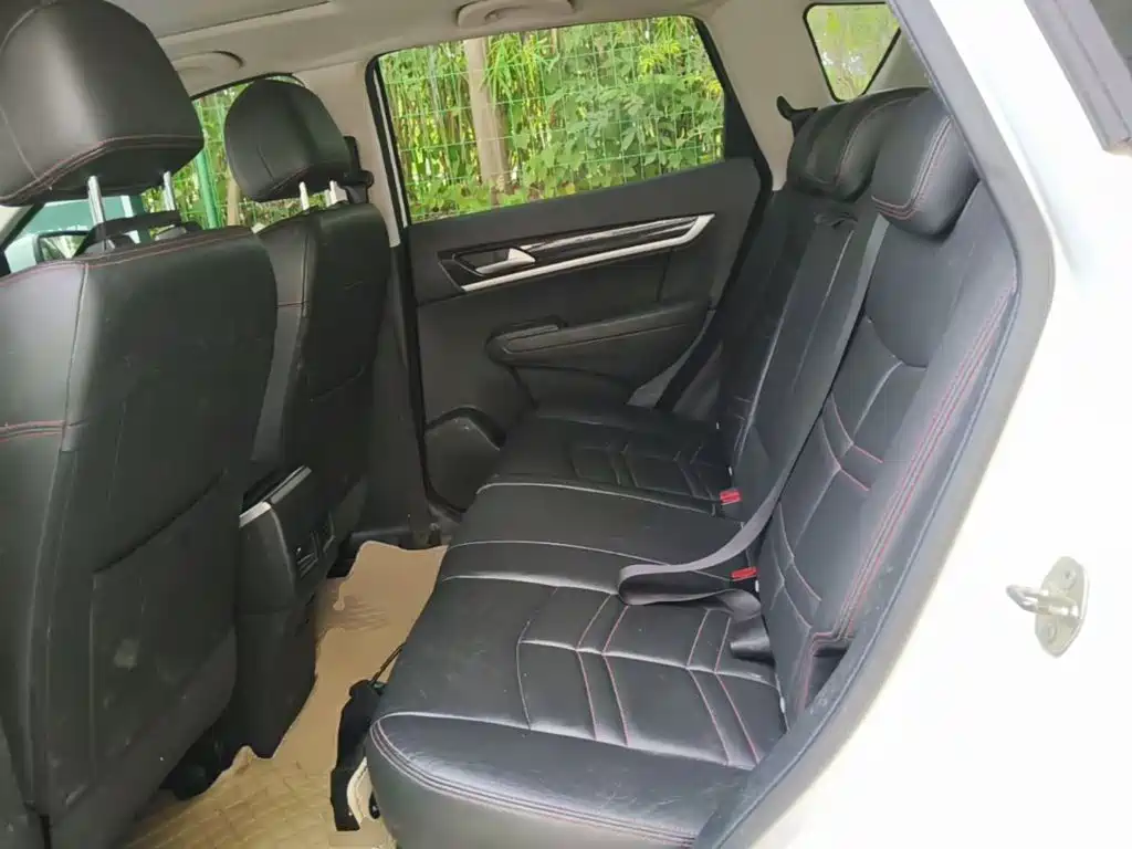 Dongfeng Aeolus Dongfeng Fengshen AX7 2017 2016 2.0L Automatic Smart Comfort