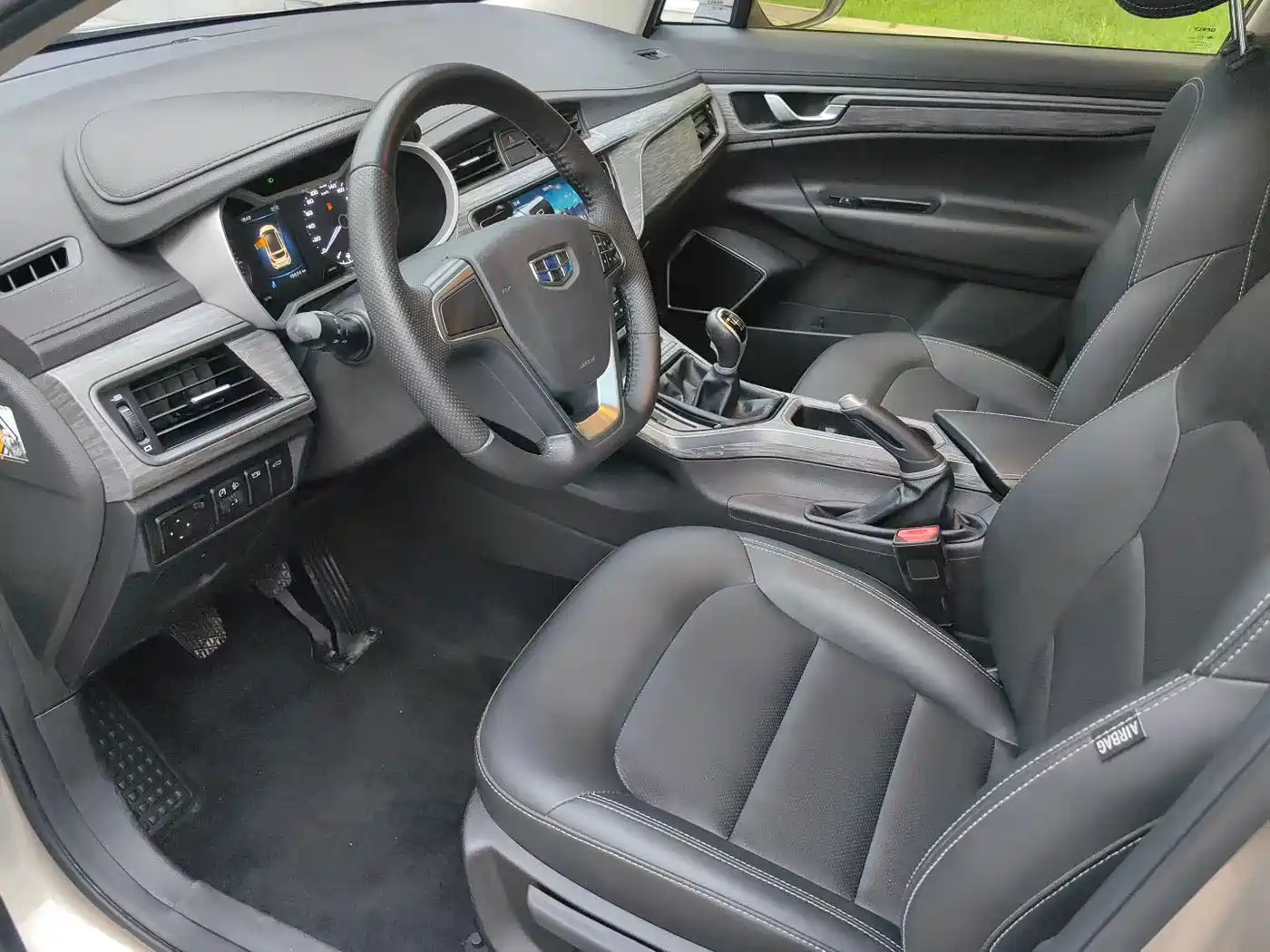 Geely Emgrand GS 2019 2018 Elegance Edition 1.8L Manual Leading Style