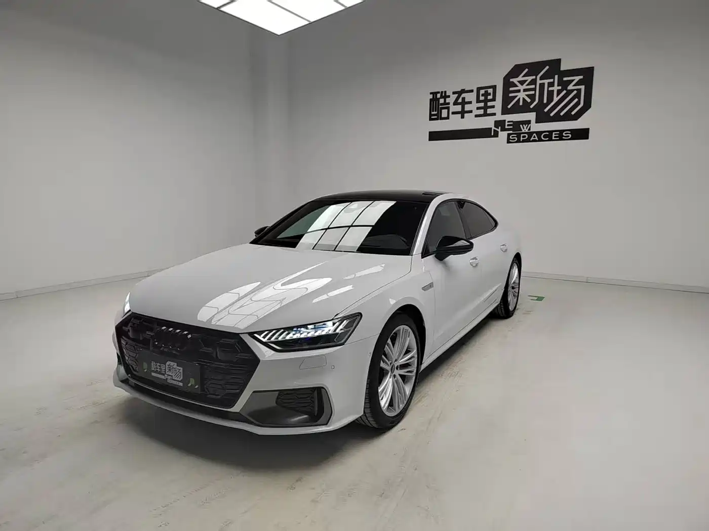 AUDI A7L