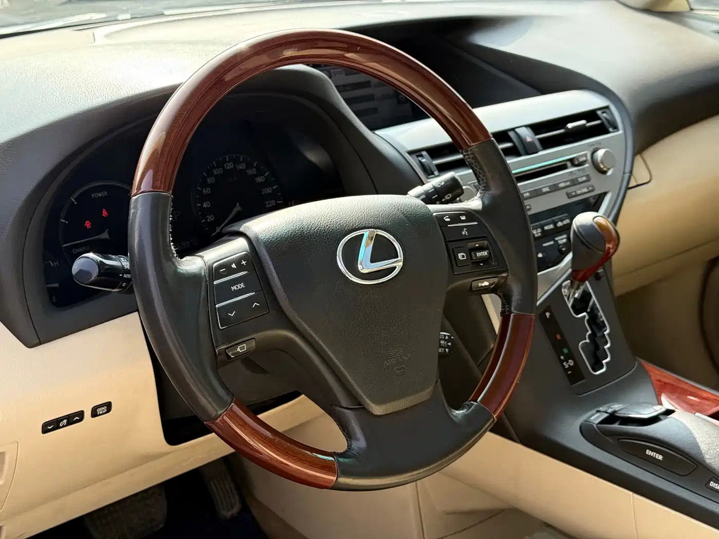 Lexus RX Classic 2009 Model 450h фото 12