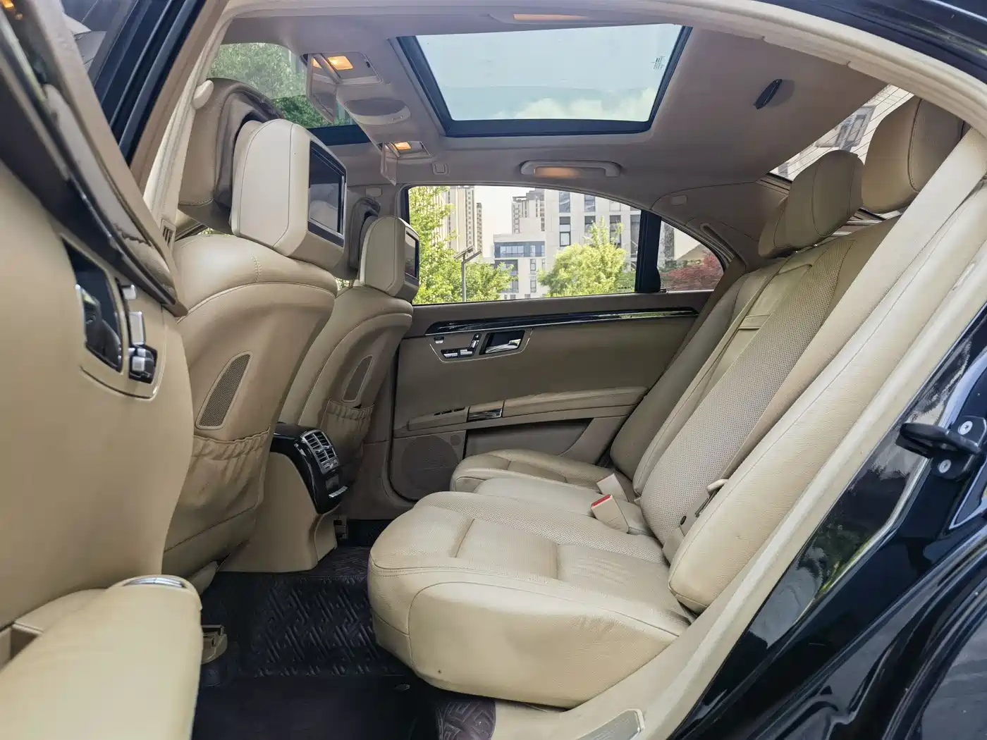 Mercedes-Benz S-Class 2010 S 300 L Luxury фото 15