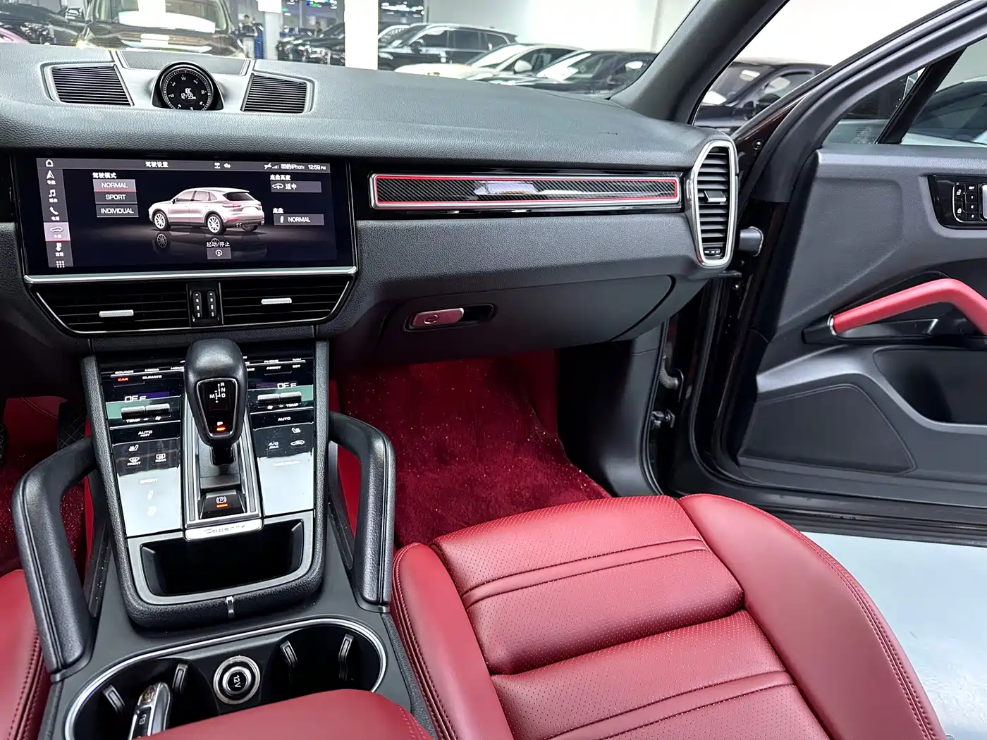 Porsche Cayenne 2019 Cayenne 3.0T фото 11