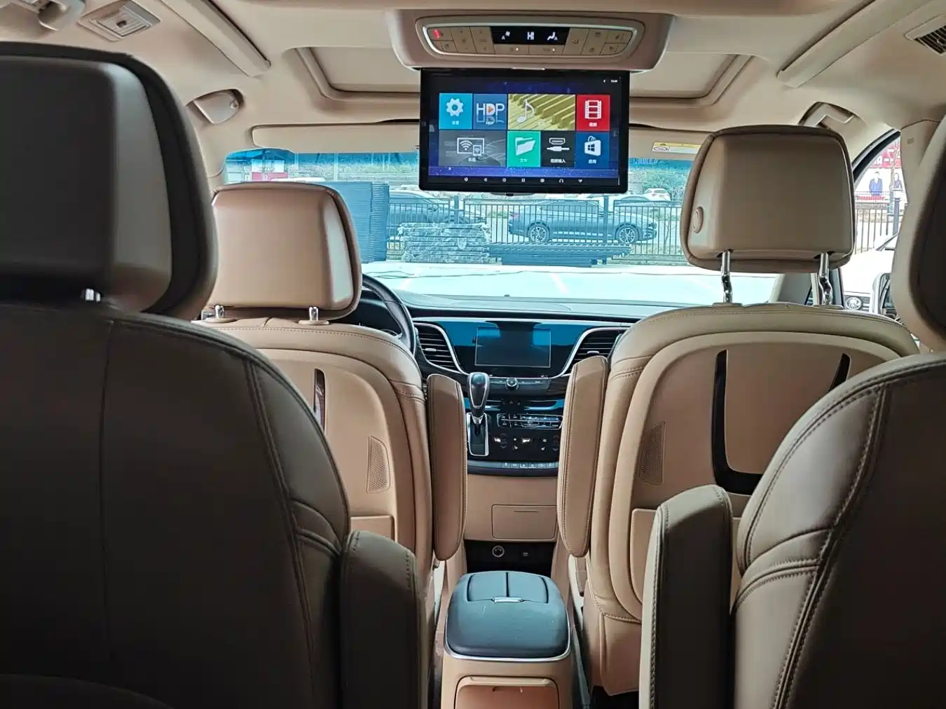 Buick GL8 2018 ES 28T Luxury Type China VI фото 4