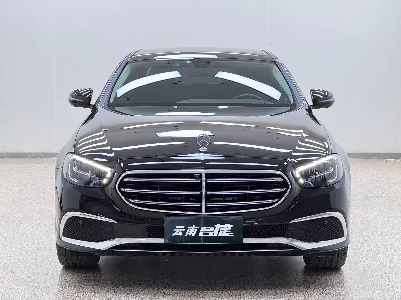 Mercedes-Benz E-Class 2022 E 300 L Luxury фото 2