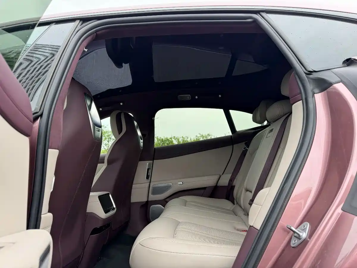 Xiaomi Auto Xiaomi YU7 2025 Ultra Long Range High Performance AWD Max Edition фото 13