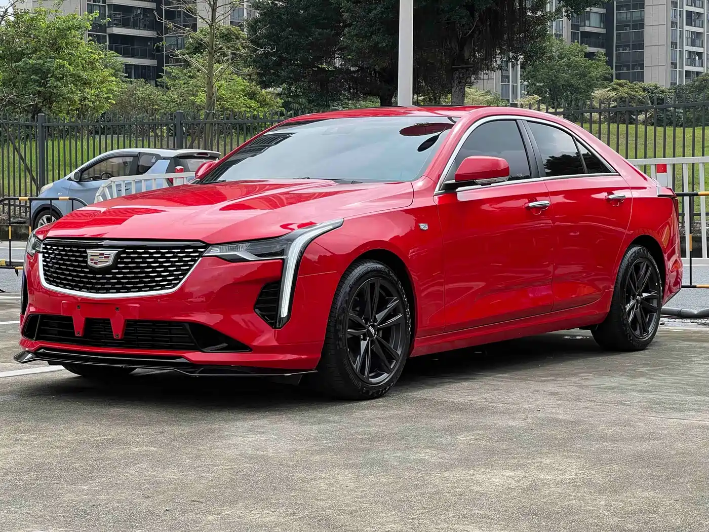 CADILLAC CT4