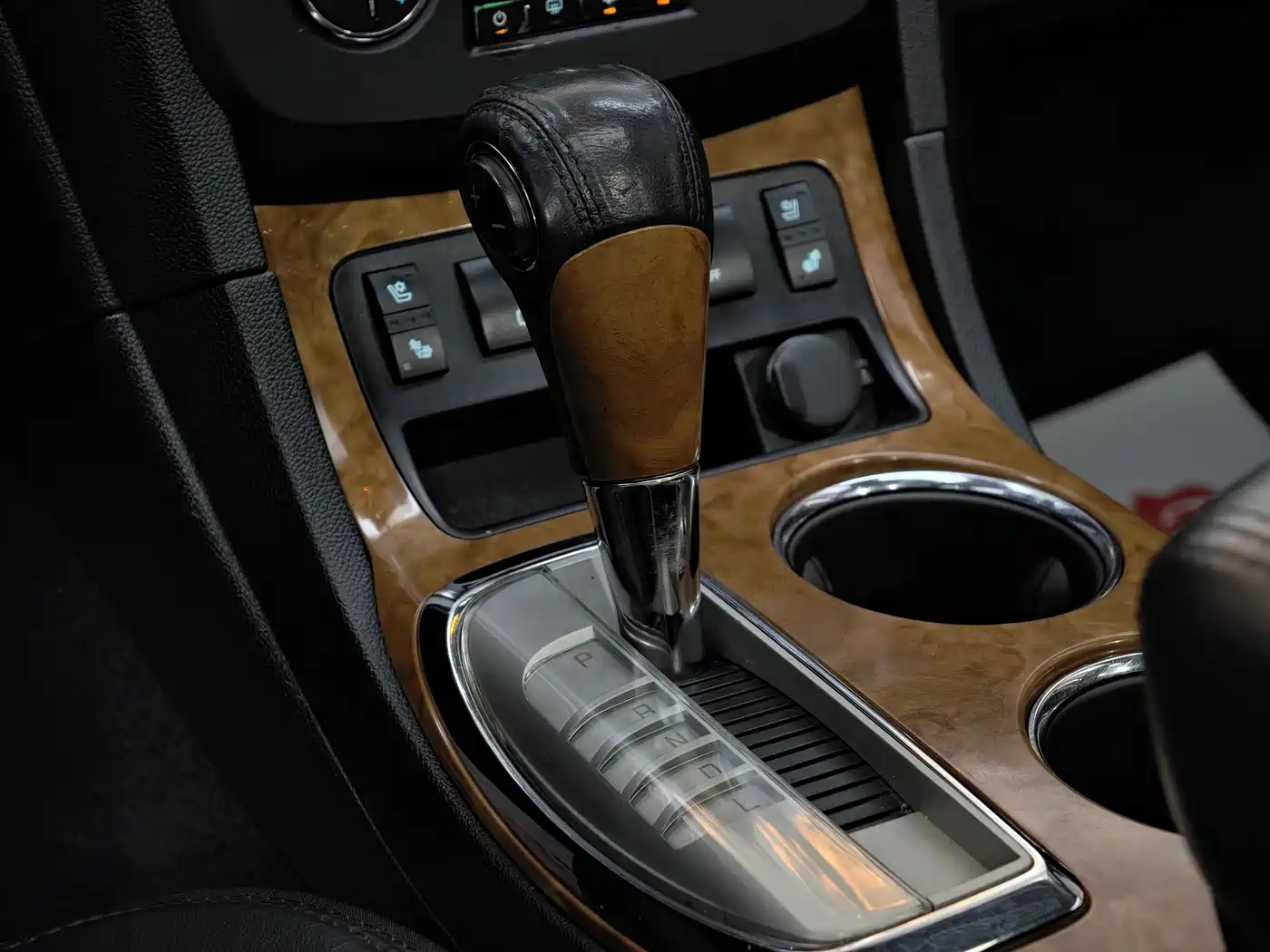 Buick Enclave 2013 3.6L AWD Flagship Edition фото 23