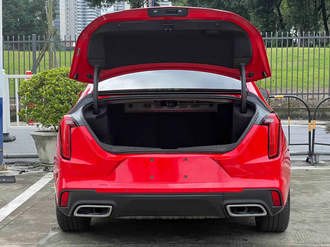 CADILLAC CT4