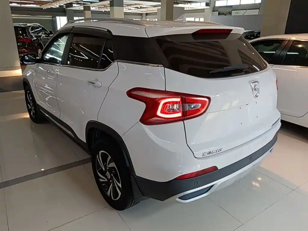Baojun 510 2017 2017 1.5L Manual Luxury