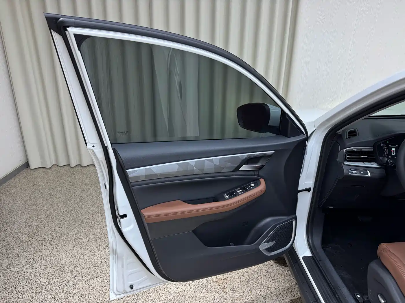 GEELY VISION X6